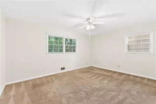 708 Rollingwood Dr, Stone Mountain, GA 30087 - Photo 23