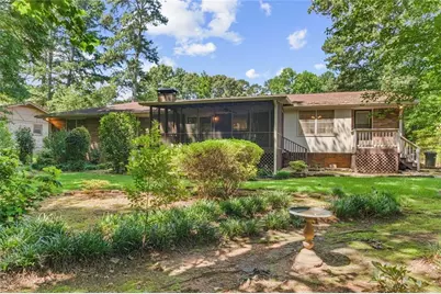 708 Rollingwood Drive, Stone Mountain, GA 30087 - Photo 31