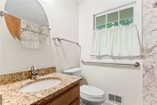 708 Rollingwood Dr, Stone Mountain, GA 30087 - Photo 25