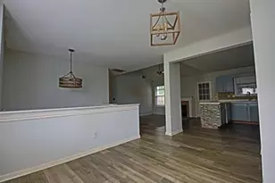5700 Hollow Ridge Ln, Norcross, GA 30071 - Photo 5