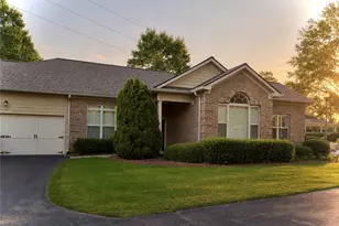 502 Mount Pk Dr, Powder Springs, GA 30127 - Photo 1