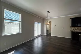 750 Village Field Ct, Suwanee, GA 30024 - Photo 7