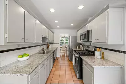 625 Channing Drive NW, Atlanta, GA 30318 - Photo 11