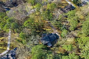 2037 Stoneleigh Dr, Stone Mountain, GA 30087 - Photo 49