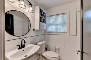 2345 Tilson Rd, Decatur, GA 30032 - Photo 17