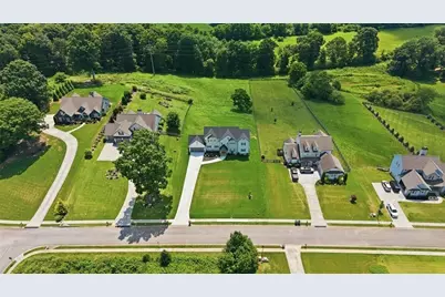 5746 Avalon Commons Way, Clermont, GA 30527 - Photo 5