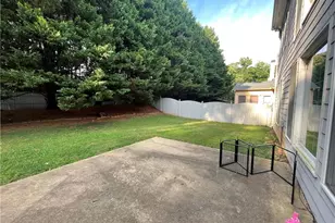 624 Maple Grove Way, Marietta, GA 30066 - Photo 23