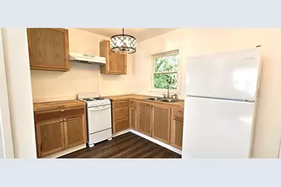 3230 W Shadowlawn Avenue NE #GARAGE APT, Atlanta, GA 30305 - Photo 3