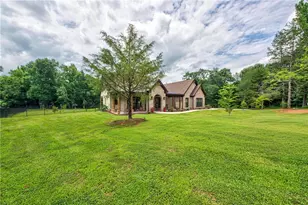 233 Hunter Rd, Jefferson, GA 30549 - Photo 51
