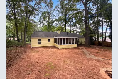 85 Hartley Woods Drive NE, Kennesaw, GA 30144 - Photo 13