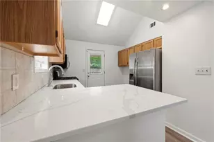 4302 Keats Ct, Austell, GA 30106 - Photo 9
