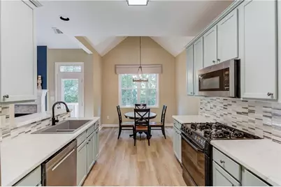 2515 Chandler Grove Drive, Buford, GA 30519 - Photo 19