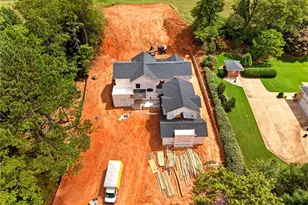 608 E Lake Dr, Gainesville, GA 30506 - Photo 17