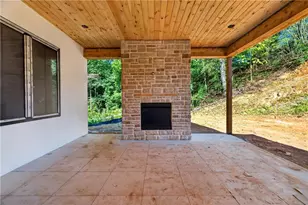 608 E Lake Dr, Gainesville, GA 30506 - Photo 33