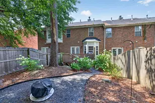 2114 Millgate Ln, Buford, GA 30519 - Photo 19