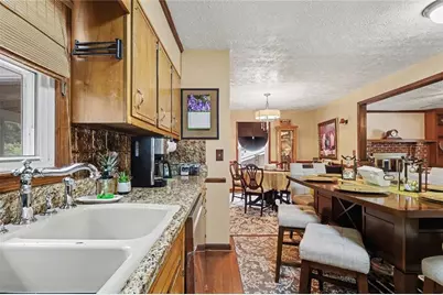 5385 Rockmoor Drive, Stone Mountain, GA 30088 - Photo 17