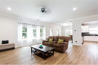190 Cornerstone Circle, Woodstock, GA 30188 - Photo 5