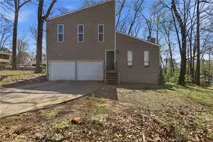 212 Trickum Hills Ln, Woodstock, GA 30188 - Photo 1