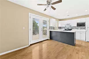 2266 Oak Glenn Cir, Duluth, GA 30096 - Photo 17