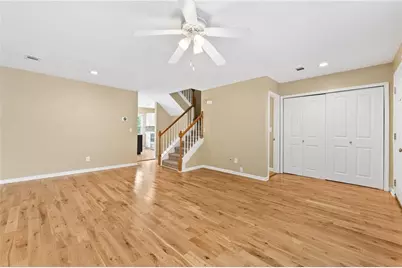 2266 Oak Glenn Circle, Duluth, GA 30096 - Photo 9