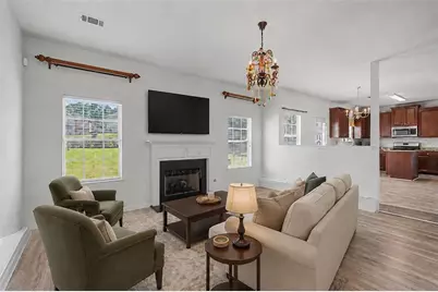 614 Maltese Drive, Atlanta, GA 30349 - Photo 3