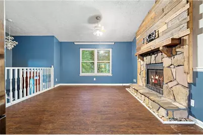571 Tate Creek Court NW, Acworth, GA 30102 - Photo 3