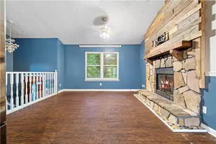 571 Tate Creek Ct NW, Acworth, GA 30102 - Photo 3