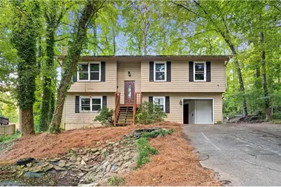 571 Tate Creek Court NW, Acworth, GA 30102 - Photo 1