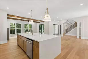 2400 Burch Cir NE, Atlanta, GA 30319 - Photo 19