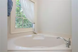 360 Kent Rd, Roswell, GA 30075 - Photo 45