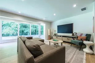 1036 Vistavia Cir, Decatur, GA 30033 - Photo 15