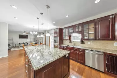 221 Courtland Oaks Drive SW, Marietta, GA 30060 - Photo 13