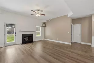 4132 Eldon Dr, Fairburn, GA 30213 - Photo 5
