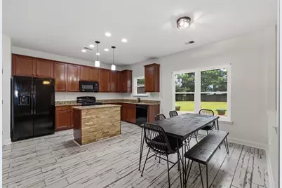 4132 Eldon Drive, Fairburn, GA 30213 - Photo 9