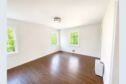 4586 Peachtree Dunwoody Road, Atlanta, GA 30342 - Photo 9