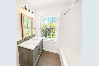 4586 Peachtree Dunwoody Road, Atlanta, GA 30342 - Photo 11