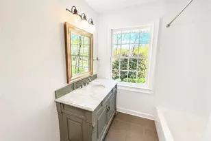4586 Peachtree Dunwoody Rd, Atlanta, GA 30342 - Photo 11