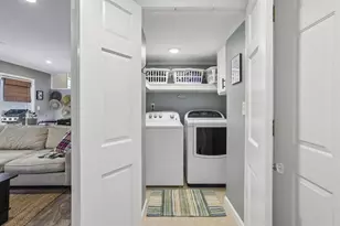 6879 Vic-Ar Rd, Peachtree Corners, GA 30360 - Photo 25