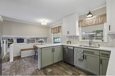 6879 Vic Ar Road, Peachtree Corners, GA 30360 - Photo 17