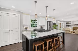 4766 Chamblee Dunwoody Rd, Dunwoody, GA 30338 - Photo 5