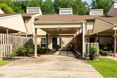 6391 Hawthorne Terrace, Peachtree Corners, GA 30092 - Photo 3