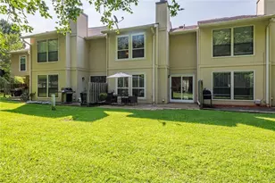 6391 Hawthorne Terrace, Peachtree Corners, GA 30092 - Photo 27