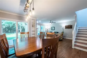 6391 Hawthorne Terrace, Peachtree Corners, GA 30092 - Photo 3