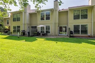 6391 Hawthorne Terrace, Peachtree Corners, GA 30092 - Photo 27