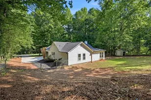 1994 Atha Woods Dr, Monroe, GA 30655 - Photo 29