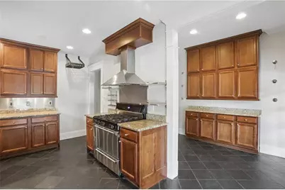 1079 Monroe Drive NE, Atlanta, GA 30306 - Photo 33