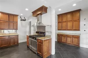 1079 Monroe Dr NE, Atlanta, GA 30306 - Photo 33