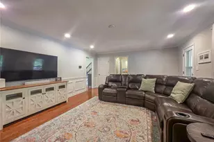 3041 Coach Ln, Marietta, GA 30062 - Photo 17