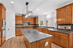 1431 Threepine Pl SW, Lilburn, GA 30047 - Photo 9