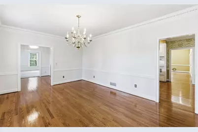 2859 Village Court, Gainesville, GA 30506 - Photo 11